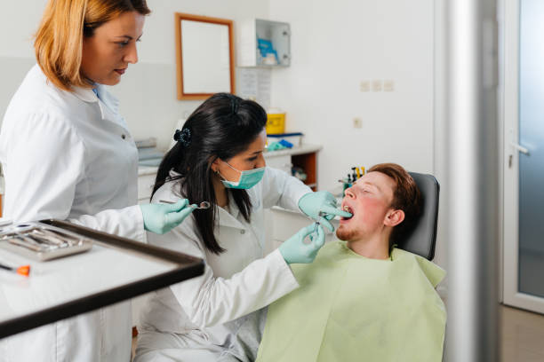Best Emergency Dental Care for Broken or Chipped Teeth in Laguna Park, TX